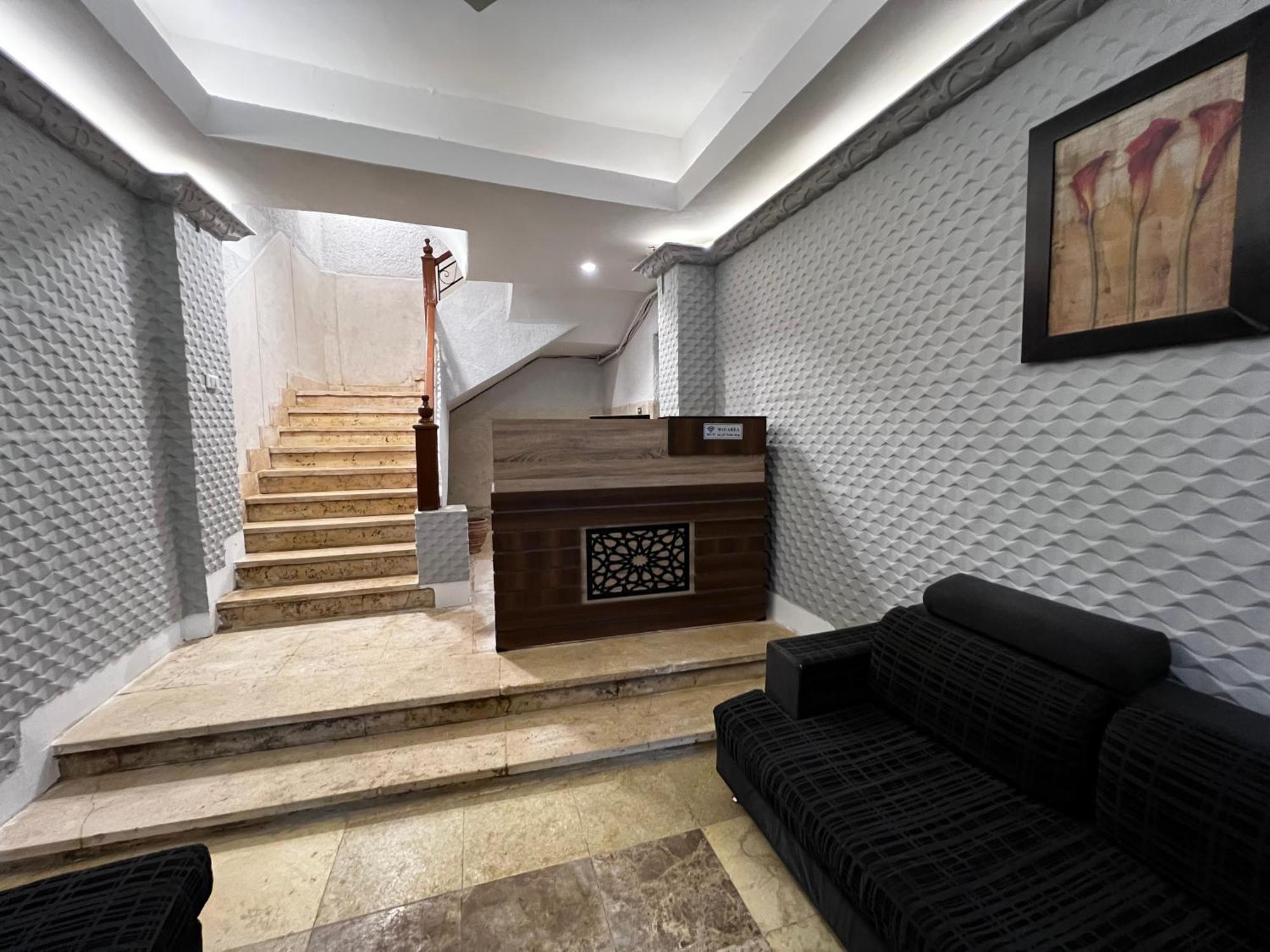 The Pyramids Gate Inn Kafrat al Jabal Bagian luar foto